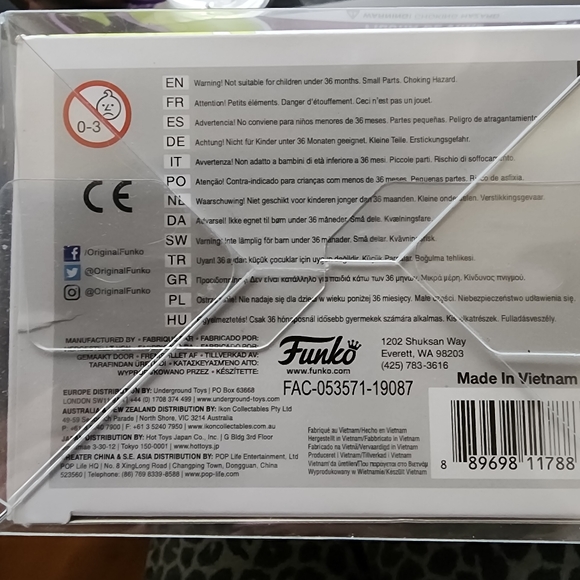 MALEFICENT FUNKO - SPECIAL ED - Picture 2 of 6